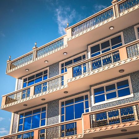Abuharee Grand Hotel Addu Atoll Kültér fotó